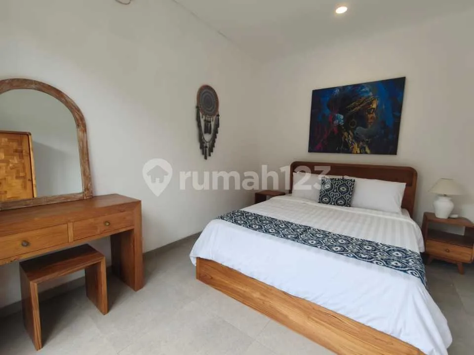 Modern 3-Bedroom Villa Fully Furnished di Sanur (169V) - Image 2 of 4