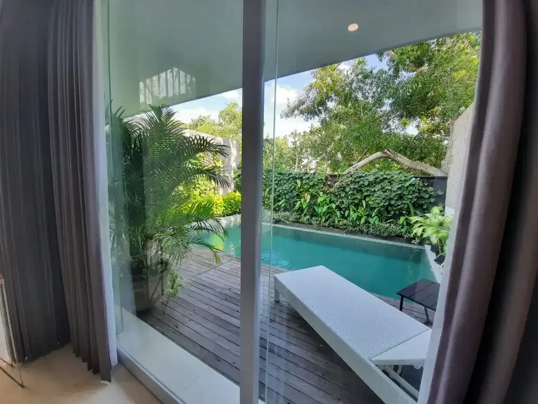 FOR SALE VILLA LUXURIOUS AT PECAYTU - Image 8 of 10