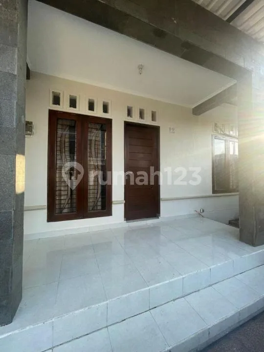Rumah Nyaman & Tenang di Jimbaran - Image 2 of 4