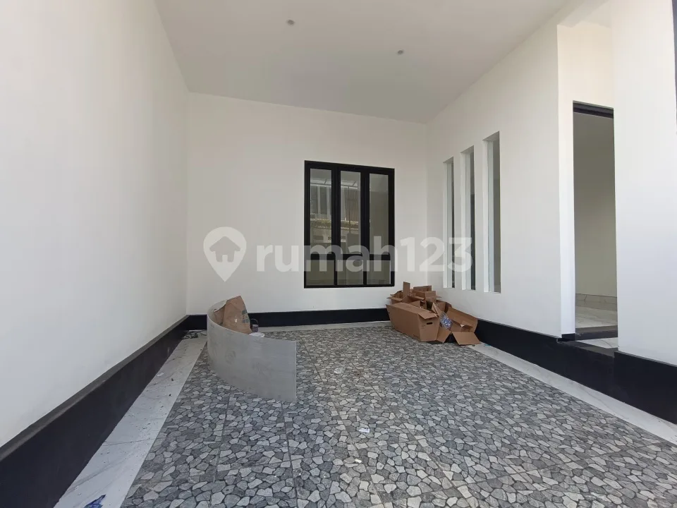 Rumah 2 Lantai Siap Huni Suasana Tenang Pedunga Bali - Image 2 of 4