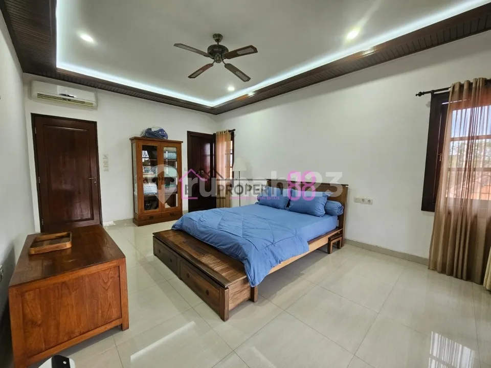 Sewa Rumah Elegan Dekat Pantai di Sanur LT 400 M2 - Image 3 of 4