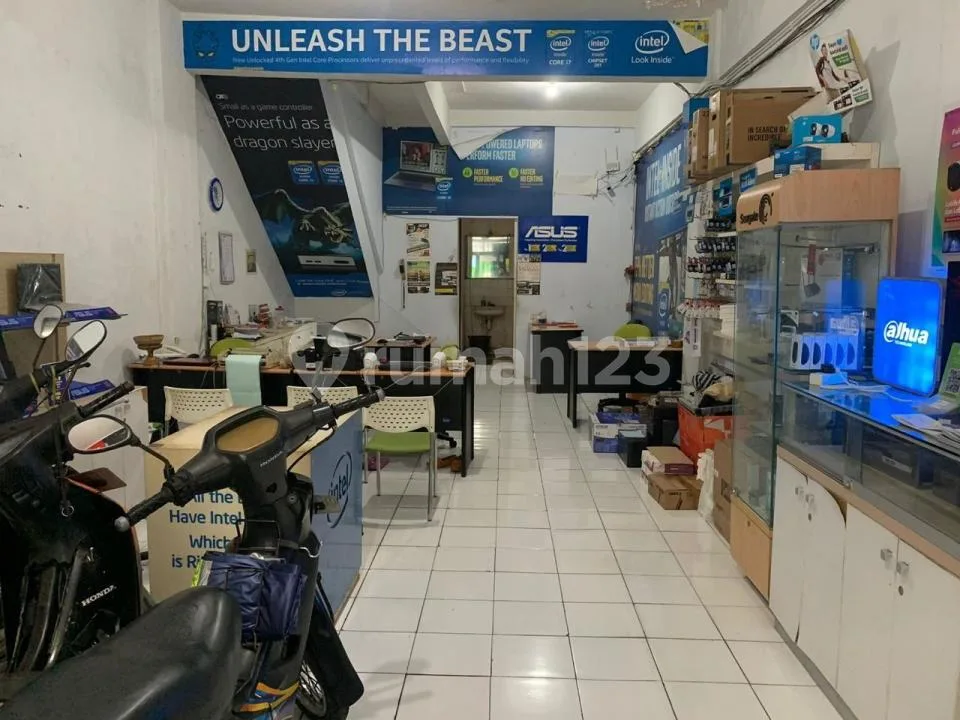 Dijual Ruko 3 Lantai Komp Pertokoan Sudirman Agung - Image 2 of 4