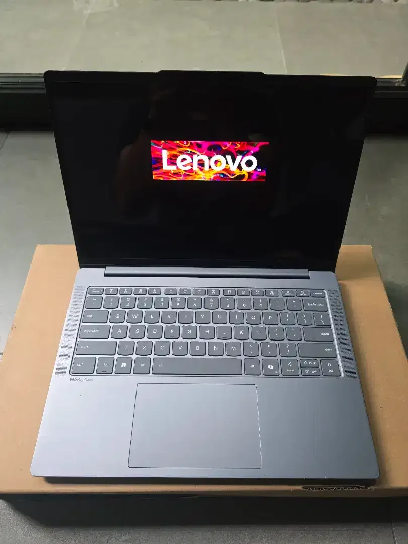 Lenovo IdeaPad Slim 5 14AHP10. Ryzen 7 8854HS 16GB 512GB - Image 5 of 10