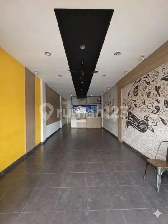 Ruko 3 Lantai Strategis di Jl Dewi Sri Kuta Bali | SHM Siap Pakai - Image 2 of 4