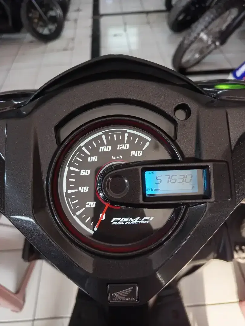 Beat hitam 2026 Deva motor - Image 5 of 9