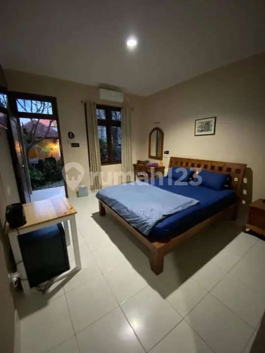 Rumah Pribadi dan 6 Kamar Guest House di Puri Gading Jimbaran Bali - Image 3 of 4