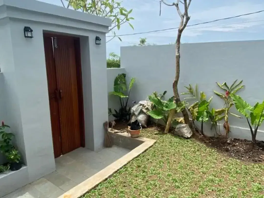 VILLA TEPI SAWAH DEKAT PANTAI DI YEH GANGGA TABANAN, BALI - Image 3 of 10