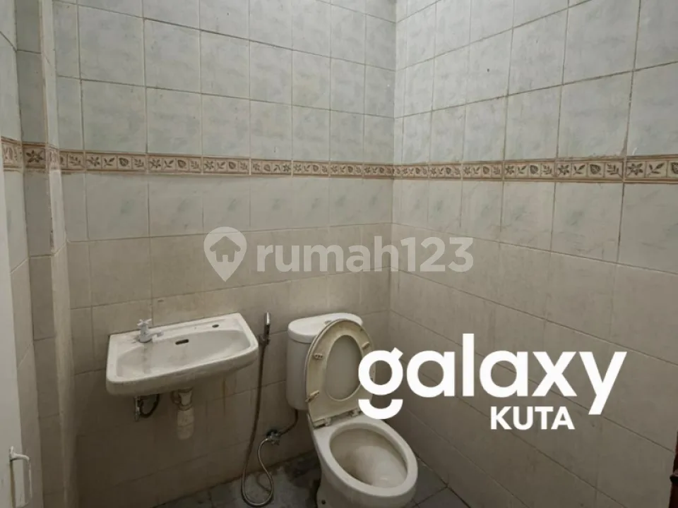 Dijual / Disewakan 1 Unit Ruko di Kuta Badung - Bali - Image 4 of 4