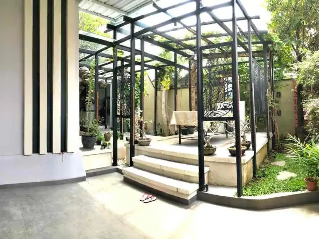 Rumah MEWAH Kawasan PREMIUM di PUSAT Kota Jl Tukad Badung Denpasar - Image 4 of 10