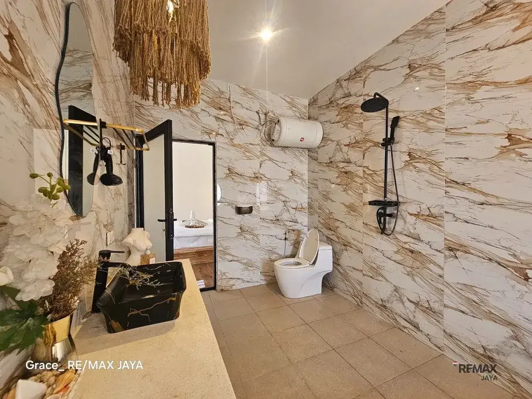 Honeymooner Villa Concept For Sale di Area Berawa Canggu - Image 4 of 10