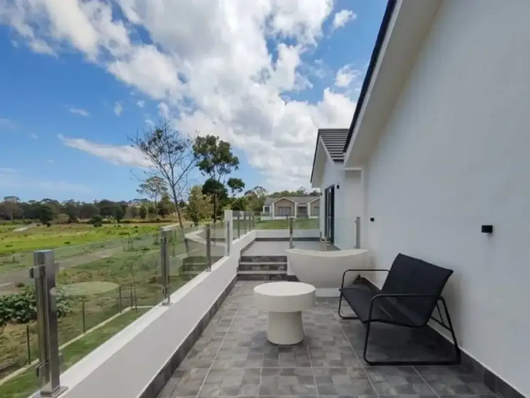 Dijual Villa 2+1 Kamar Full Furnished Tabanan – Rooftop & Private Pool - Image 7 of 7