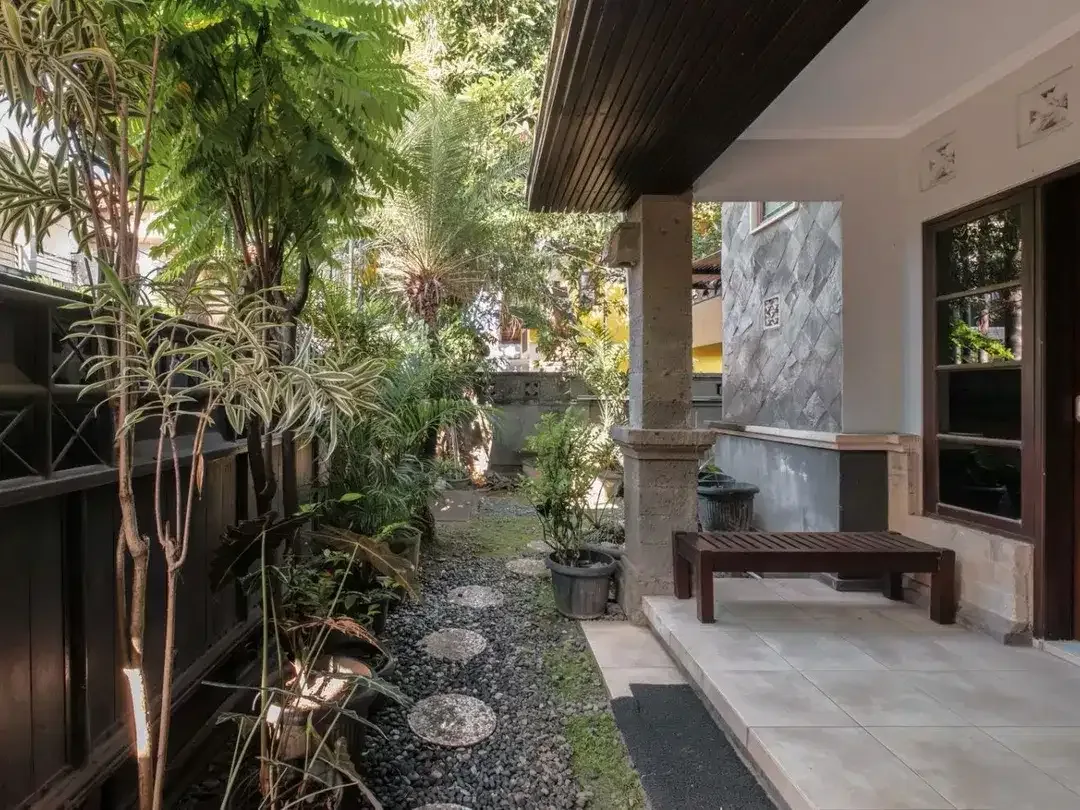 For Sale Rumah Lantai 2, Kawasan Premium Akses Strategis - Image 2 of 10