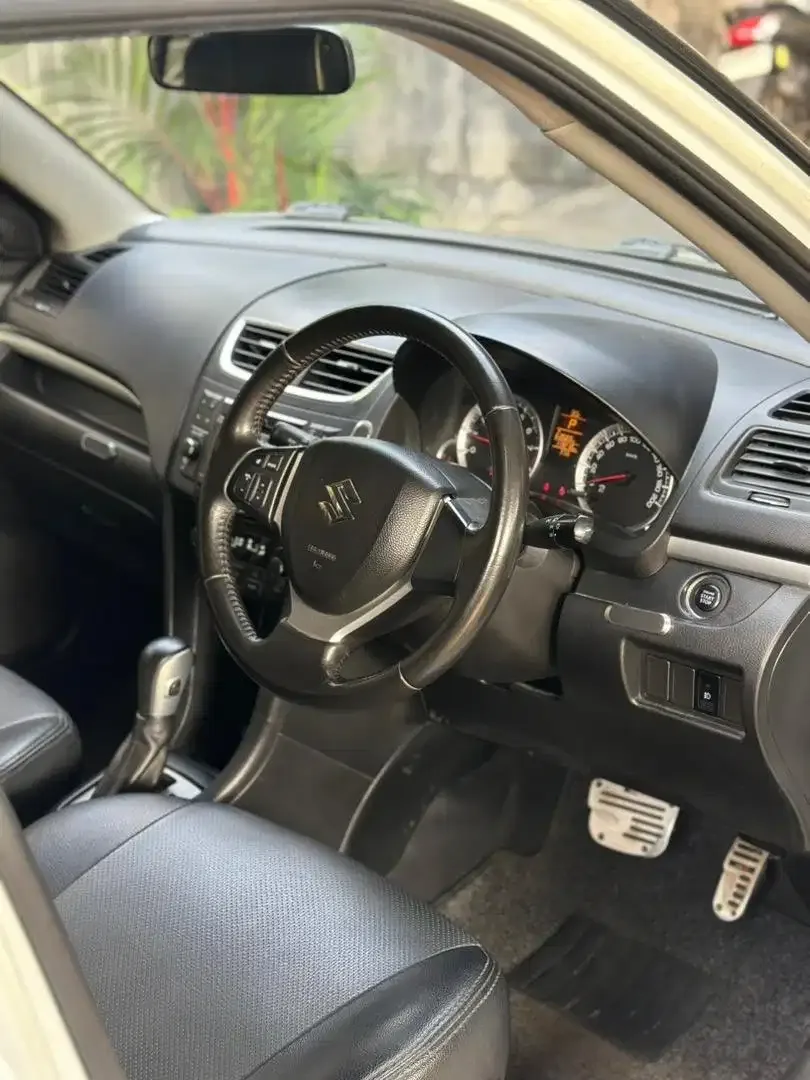 SWIFT GX 2014 MATIC LOW KM ISTIMEWA TERIMA DK - Image 5 of 10