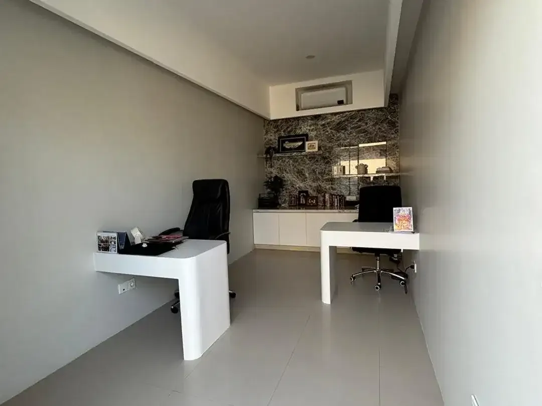 BRAND NEW VILLA IN CENTRAL SEMINYAK - Image 5 of 10