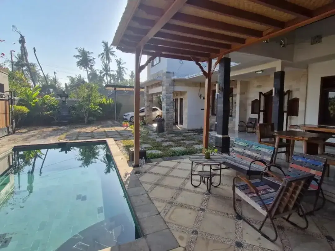 Freehold - Spacious 2-Storey House for Sale in Buleleng - Just 7-10 Minutes from Lovina Beach, North Bali - Image 4 of 10