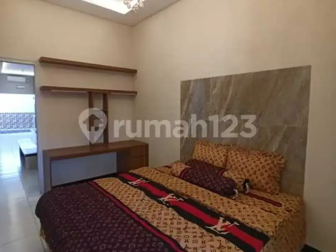 Luxury Pool Villa Near Melasti Beach - Fully Furnished 3Br Uluwatu Villa Bali - Image 9 of 10