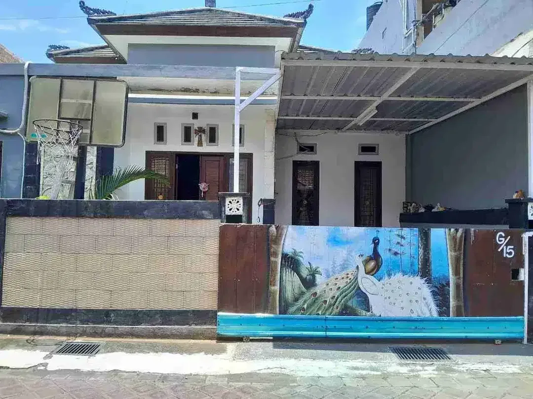 RUMAH BUDUK MINIMALIS LANTAI I KONDISI BAGUS TERAWAT DENGAN 3 KAMAR TIDUR - Image 1 of 7