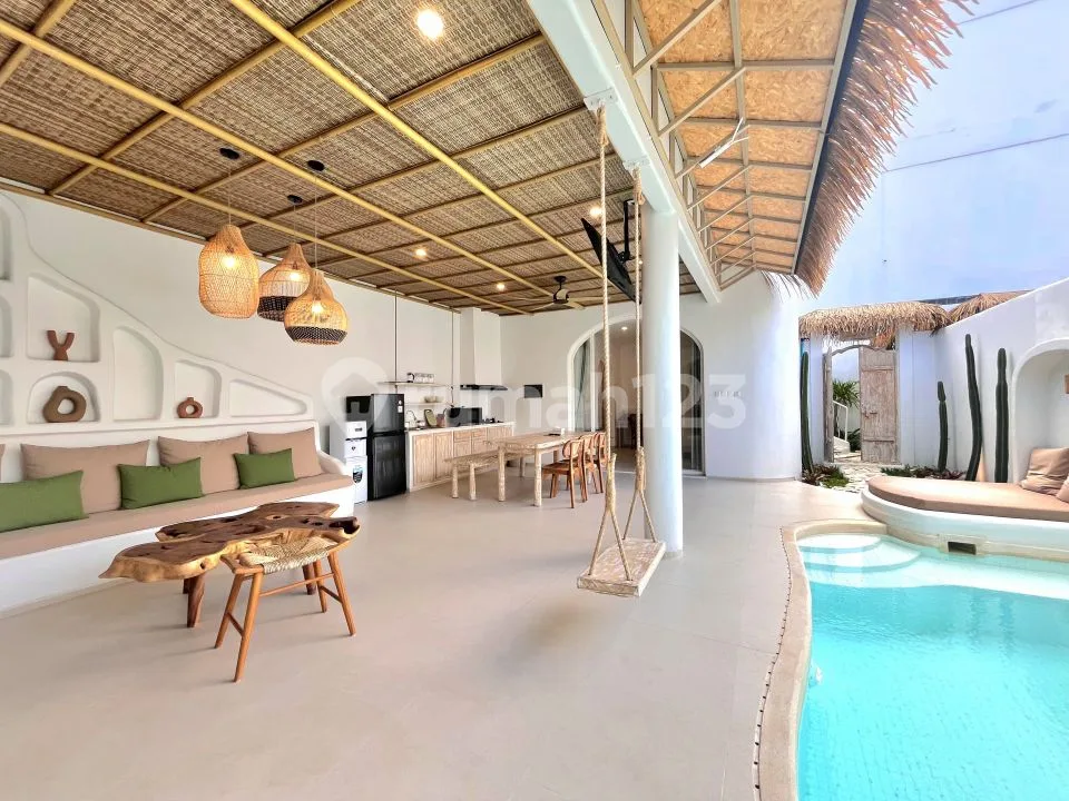 Villa Modern Santorini Cocok untuk Investasi Area Jimbaran - Image 2 of 4