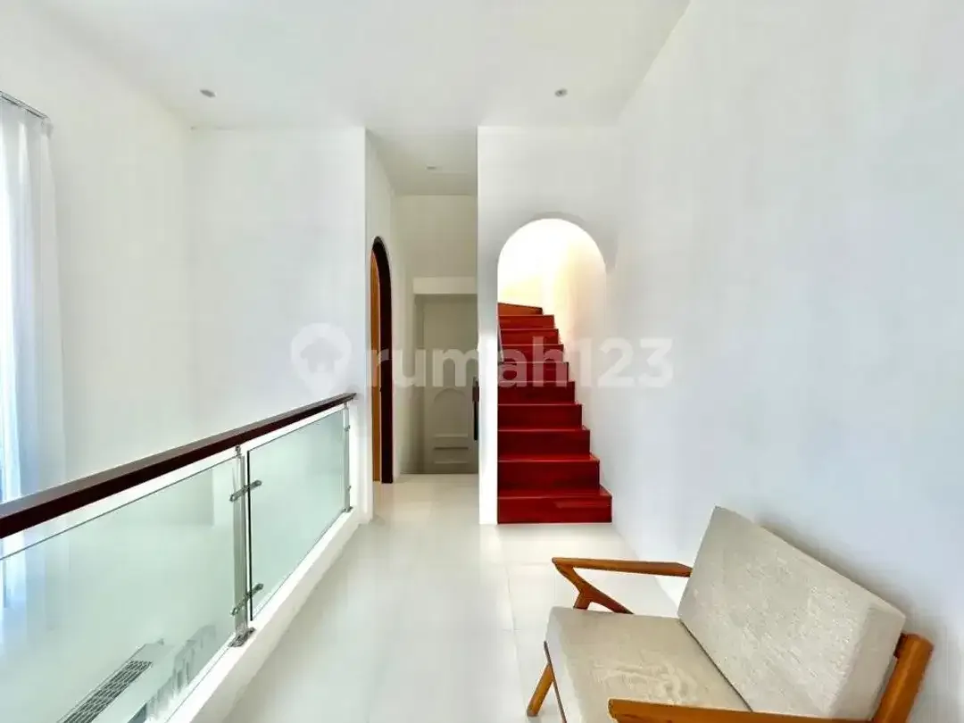 Villa Mediterranean 2 Lantai 3Br di Nusa Dua Bali Ocean View - Image 4 of 6