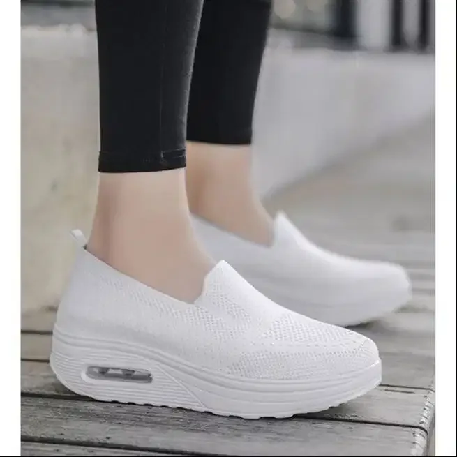 Sepatu Sneakers Wanita Sepatu Sport Rajut Wanita (hak tinggi 3 cm) - Image 3 of 4
