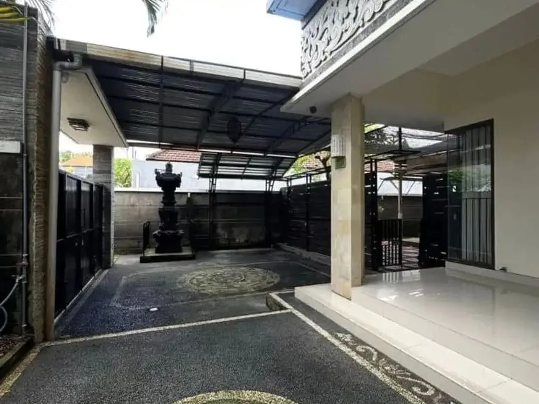DIJUAL RUMAH MEWAH  GIANYAR - Image 4 of 7