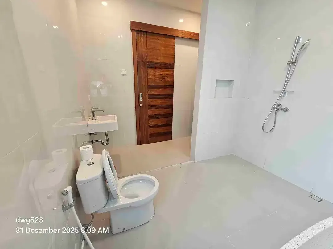 dijual villa baru lantai 2 tububeneng canggu - Image 10 of 10