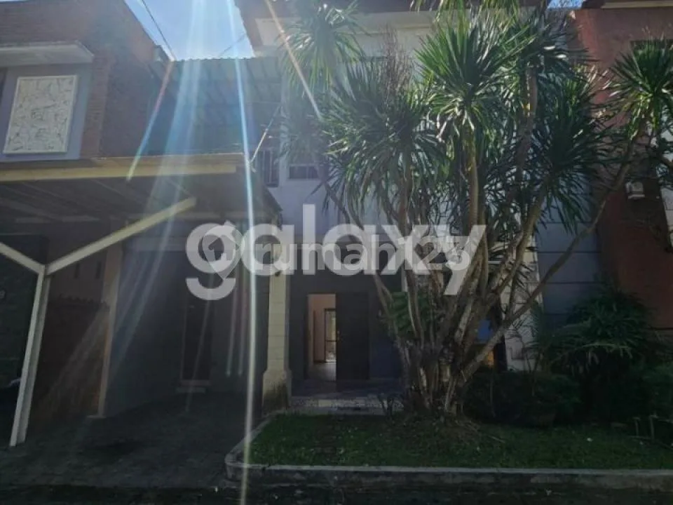 Rumah 2 Lantai di Tukad Balian Renon Denpasar, Bali - Image 1 of 4