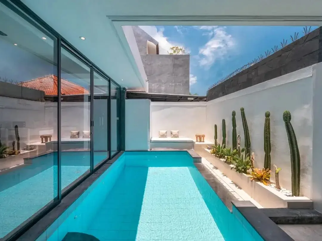 FOR RENT VILLA 3BR BEST LOKASI  JUST WALKING DISTANCE SHOPS, CAFE BRAWA CANGGU - Image 3 of 7