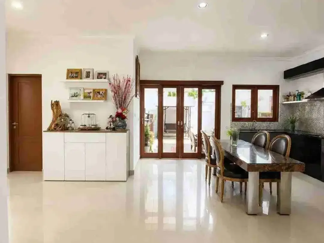 Rumah Furnish Royal Garden Nusa Dua - Image 5 of 10