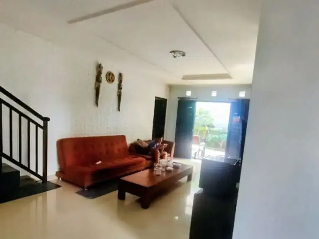 Ams-056.Edy  Jual Rumah 2 Lantai Siap Huni di Perumahan Kopertis – Gutiswa Cekomaria, Peguyangan Kangin Denpasar Utara - Image 5 of 10