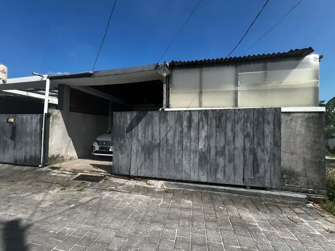 Rumah Imam Bonjol Pemecutan Klod Denpasar Bali - Image 3 of 10