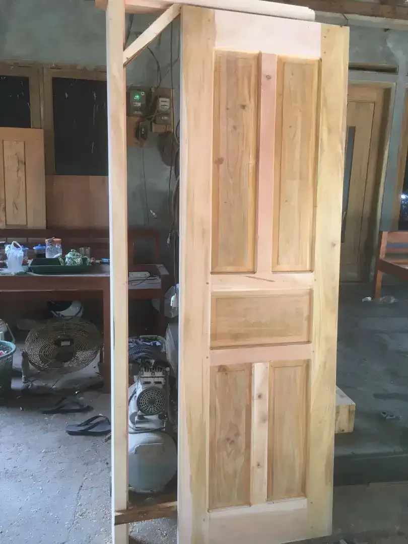 Pintu dan kusen kayu mahoni - Image 3 of 3