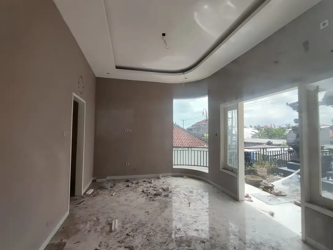 Dijual Cepat Rumah 4 Kamar Tidur di Padangsambian - Image 7 of 10