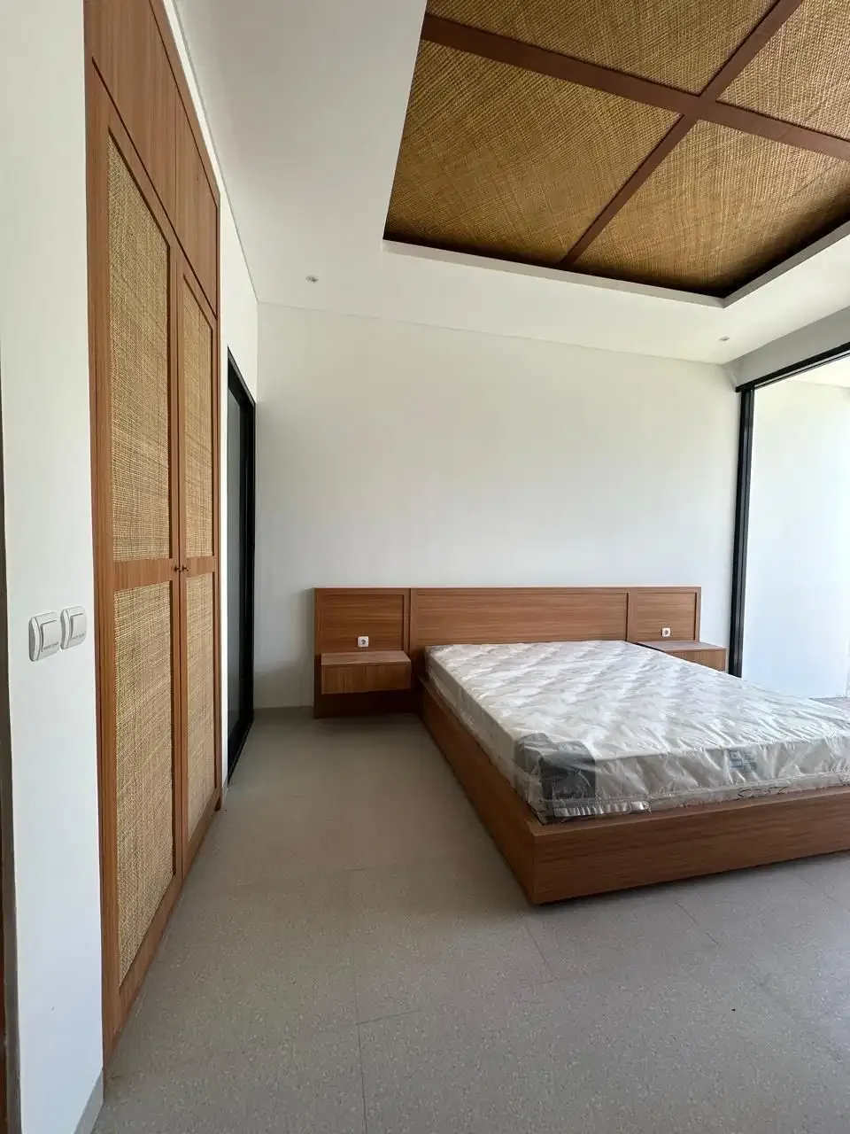 READY VILLA BARU SIAP HUNI 3BR PRIVAT POOL BIG GARDEN LOKASI NUSA DUA - Image 4 of 10