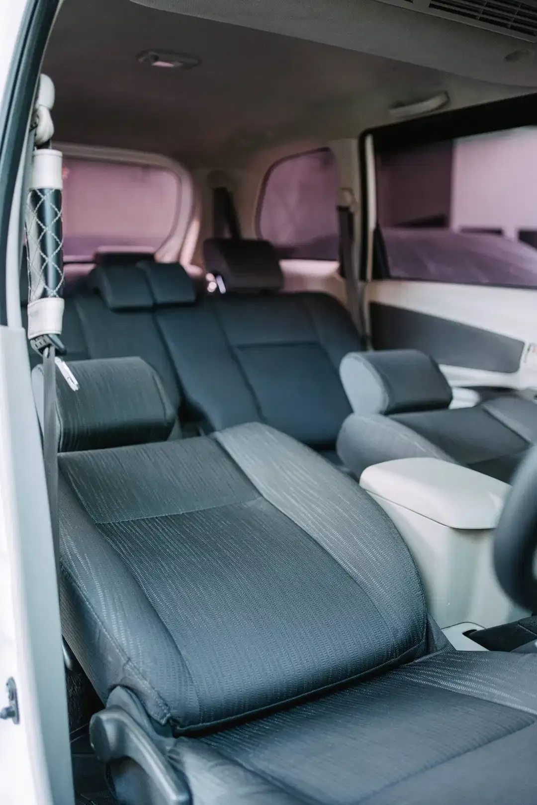 TOYOTA AVANZA G 1.3 AT 2020 MATIC - Image 9 of 10