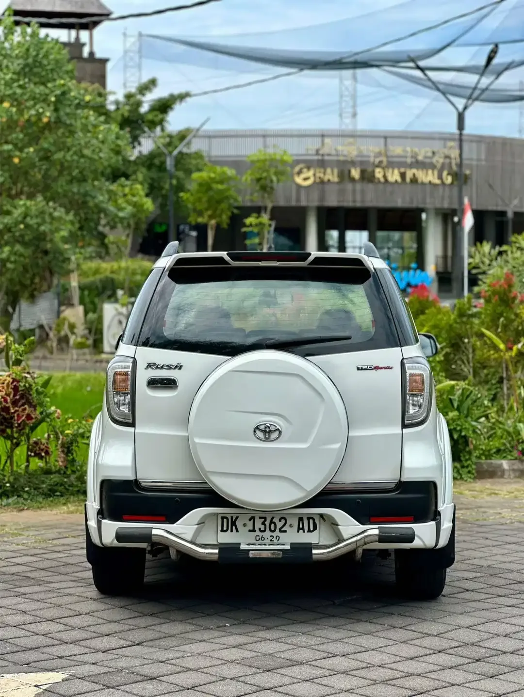 RUSH S TRD SPORTIVO MANUAL 2015 PUTIH PLAT DK - Image 5 of 10