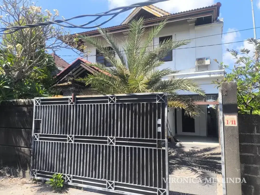 RUMAH 2 LANTAI DIJUAL – SUMERTA KLOD, DENPASAR TIMUR. - Image 3 of 10