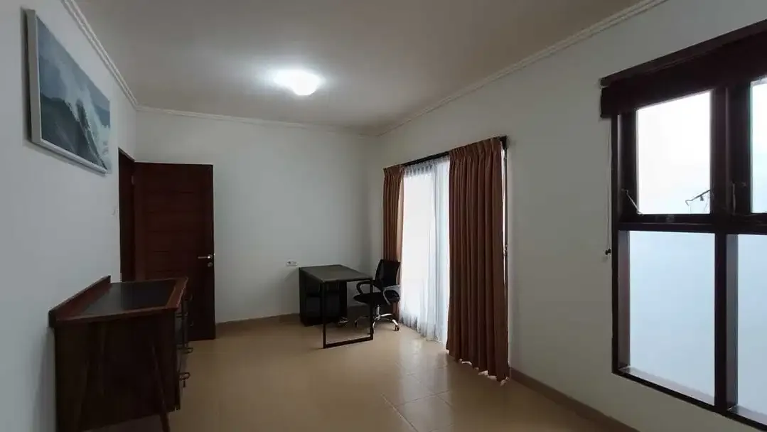 Rumah Semi Villa di Komplek One Gate Sistem Goa Goang Ungasan - Image 10 of 10