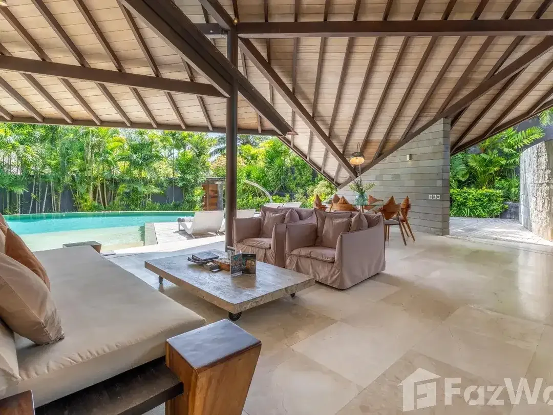 3 Bedroom Villa for sale in Seminyak, Bali - Image 6 of 10