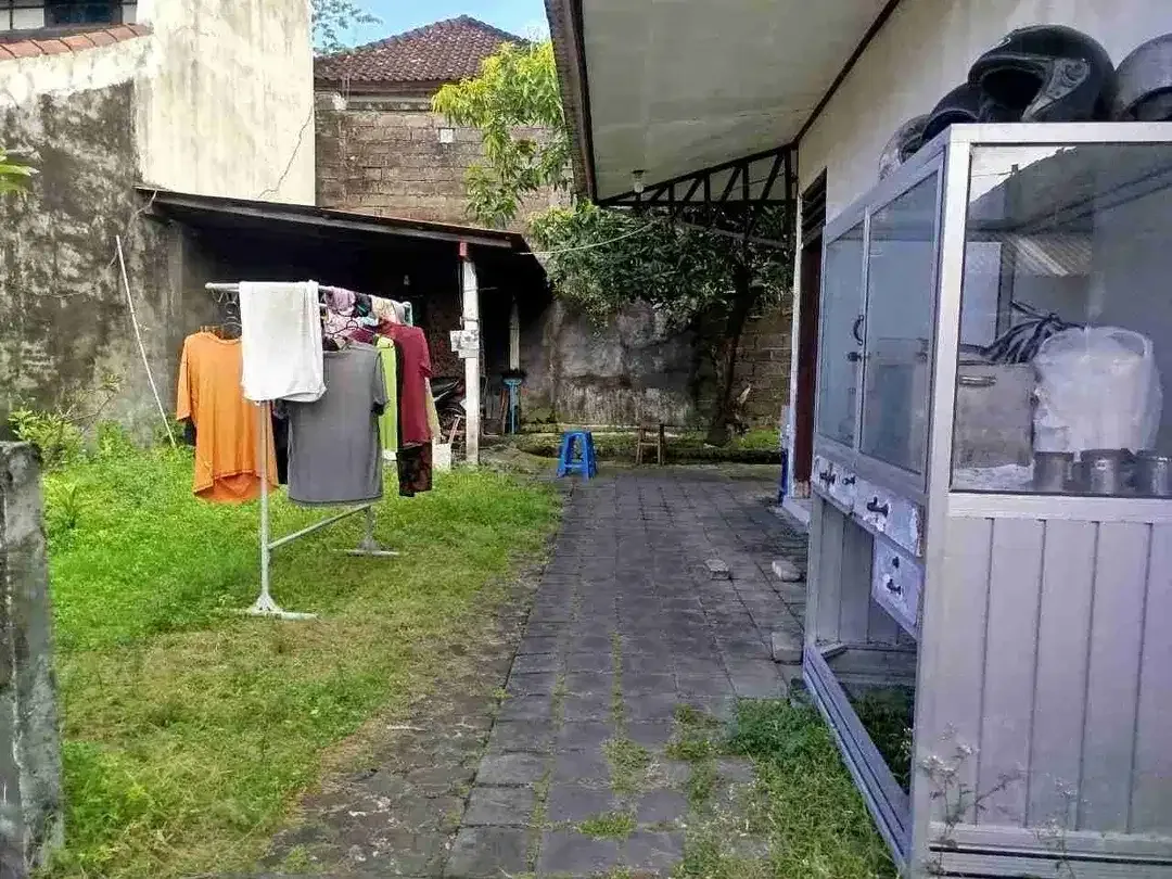 BUC DIJUAL TANAH BONUS RUMAH LAYAK HUNI 2 KAMAR DI DENPASAR UTARA - Image 4 of 10