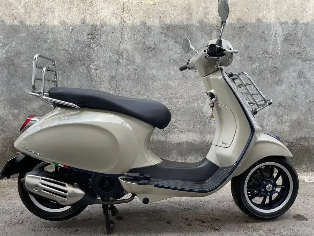 Vespa primavera 2022 #bintang dewata motor # - Image 1 of 4