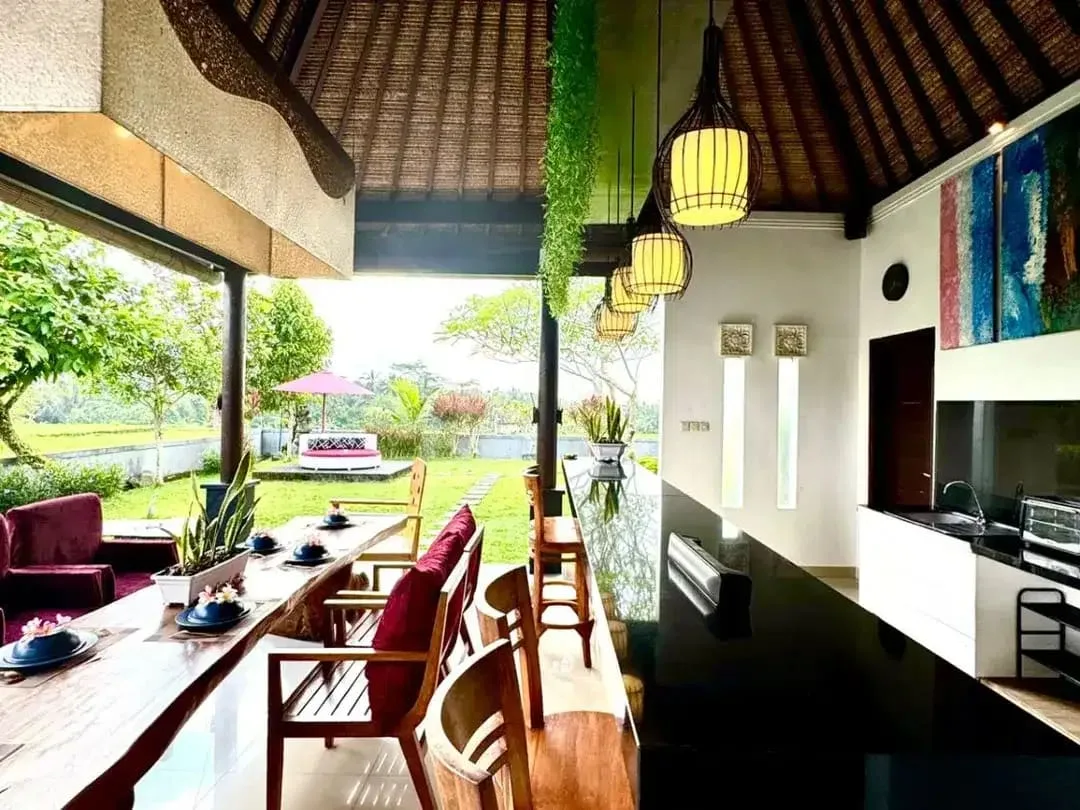 DIJUAL CEPAT VILLA PREMIUM KOMERSIAL VIEW SAWAH – UBUD TEGALALANG, BALI - Image 3 of 10