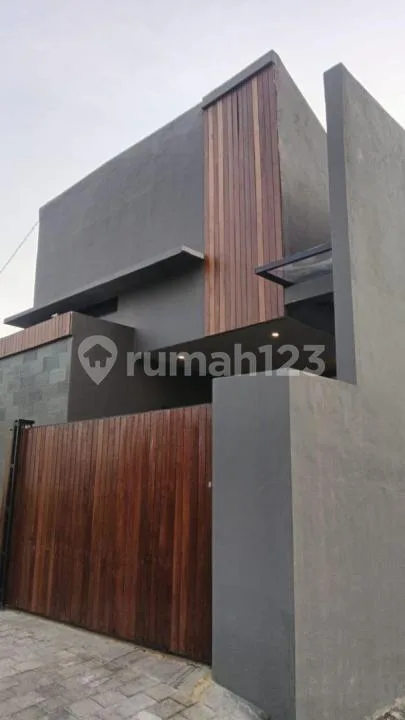 Villa Dijual Lokasi Kutuh Nusa Dua - Image 1 of 4