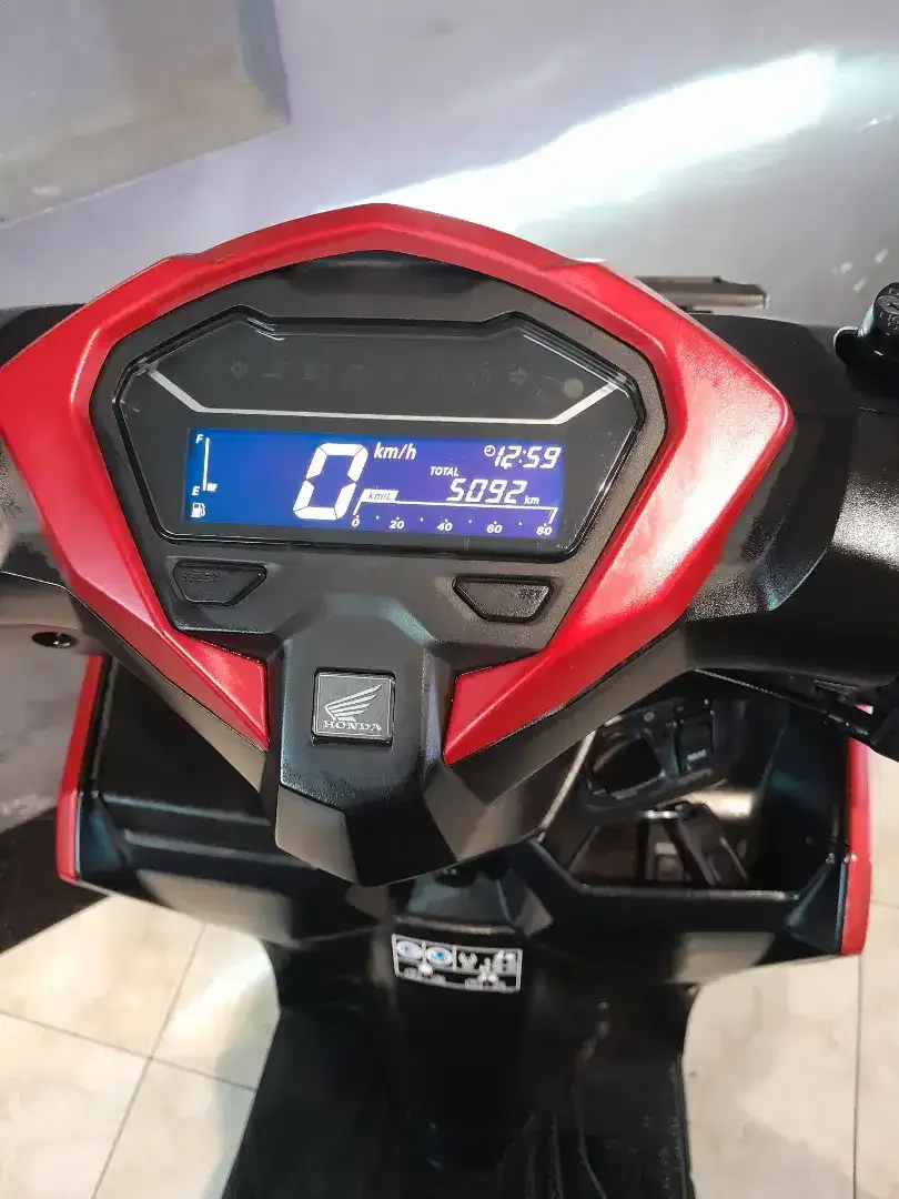 Dp 500 Vario 125 CC thn 2025 cash. Bali dharma motor - Image 3 of 6
