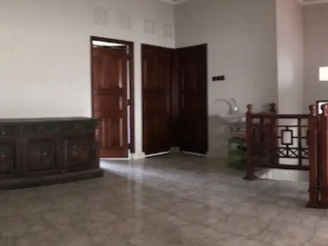 RUMAH STRATEGIS AMAN PERUM TAMAN MUTIARA DENPASAR - Image 8 of 10
