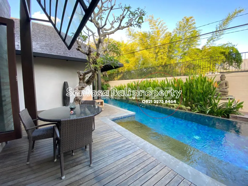 Luxury Balinese Modern Villa 2 Bedrooms 300M² di Drupadi Seminyak - Image 3 of 4