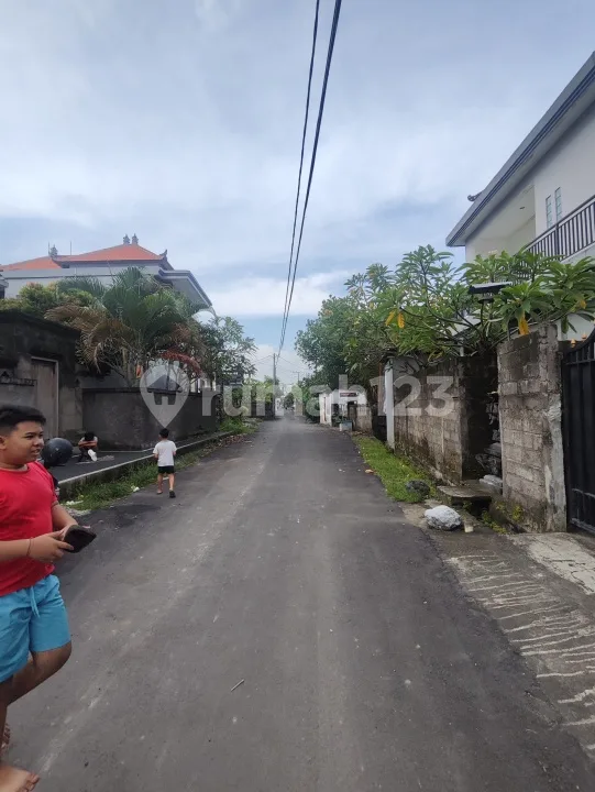 Rumah Luas Lega di Kesiman Dekat ke Sanur Dyatmika School dan Denpasar Timur Lainnya - Image 2 of 4