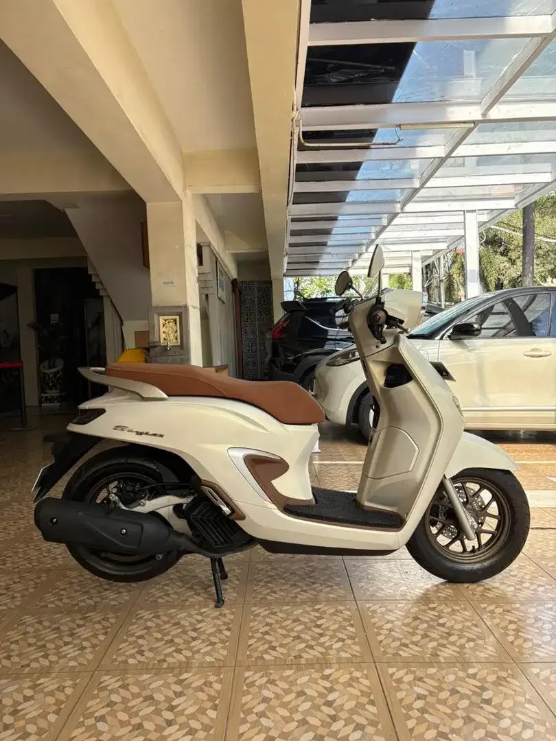 Honda Stylo 160 ABS Low Km - Image 6 of 9