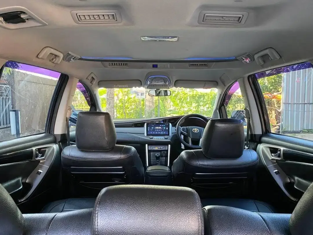 Toyota Innova 2.0 V MT 2016 - Image 8 of 10