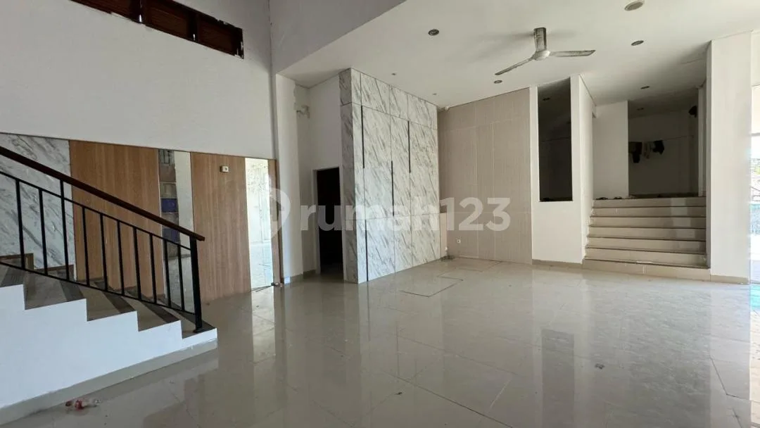 Ruko Jual di Sakah Sukawati Jalan Sakah - Blahbatu ( Samping Ksu Dana Mandiri ) - Image 3 of 4